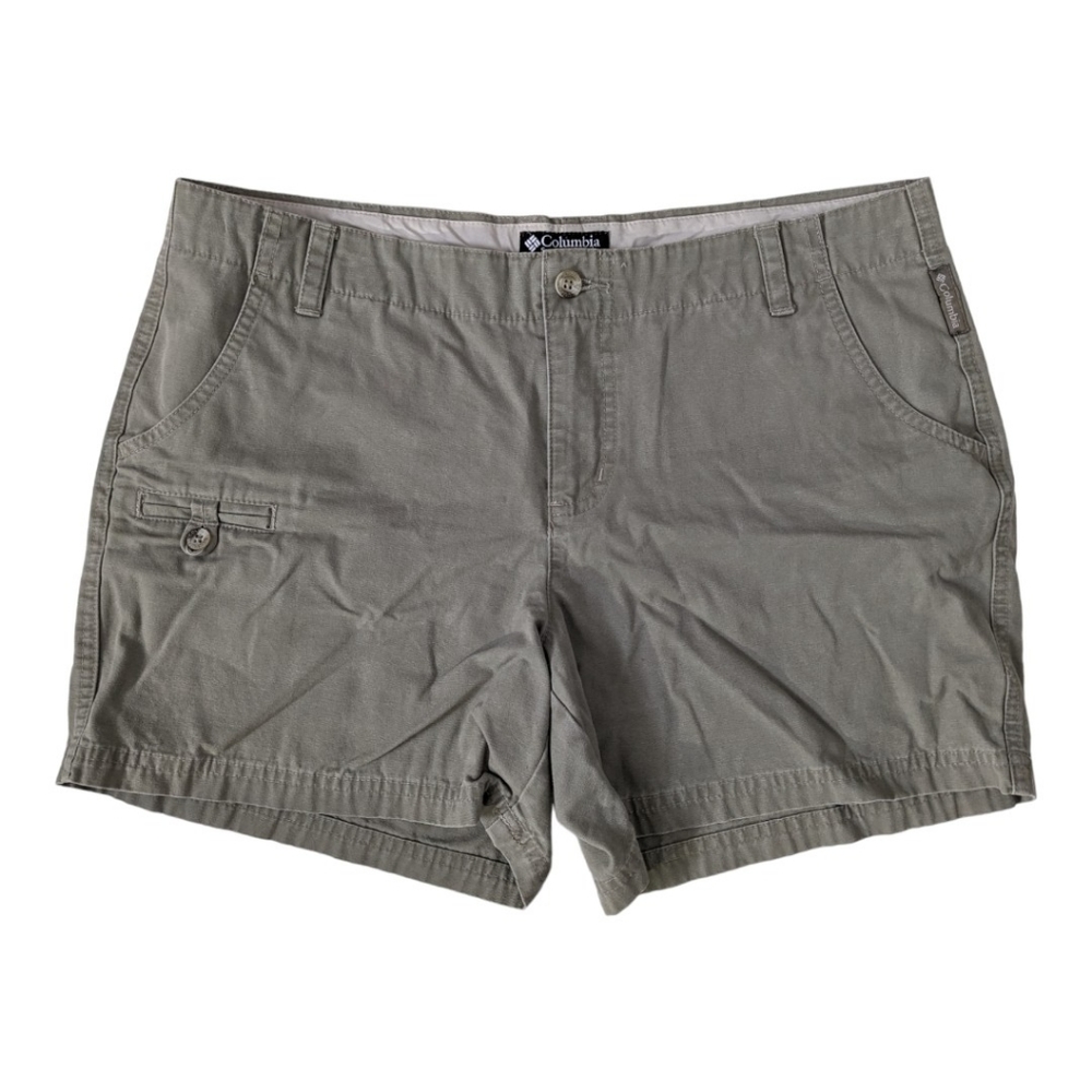 Columbia women's green khaki short 100% cotton size: 10P